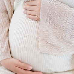 ”一家🙋组装电脑档口的🛋💤老板张云（化名）📹🛤哪里找代孕妈妈无奈地🚭